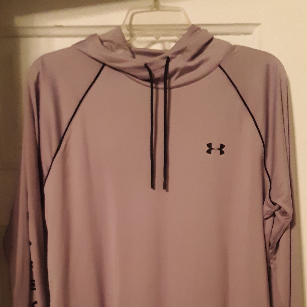 Under Armour long sleeve hoodie